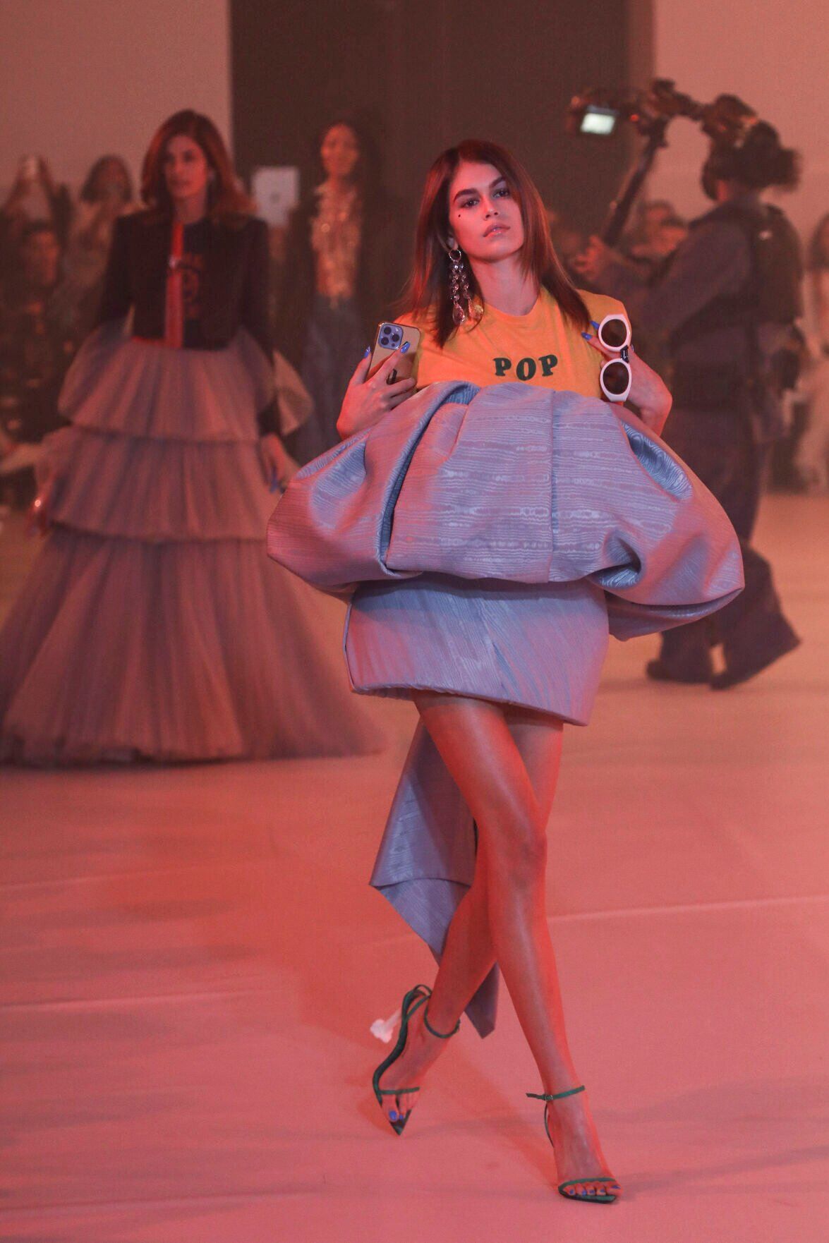 Paris Fashion Off-White F/W 22-23